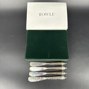 Vintage Set Of 4 Towle Shiney Silver Plated Butter Knife Spreaders